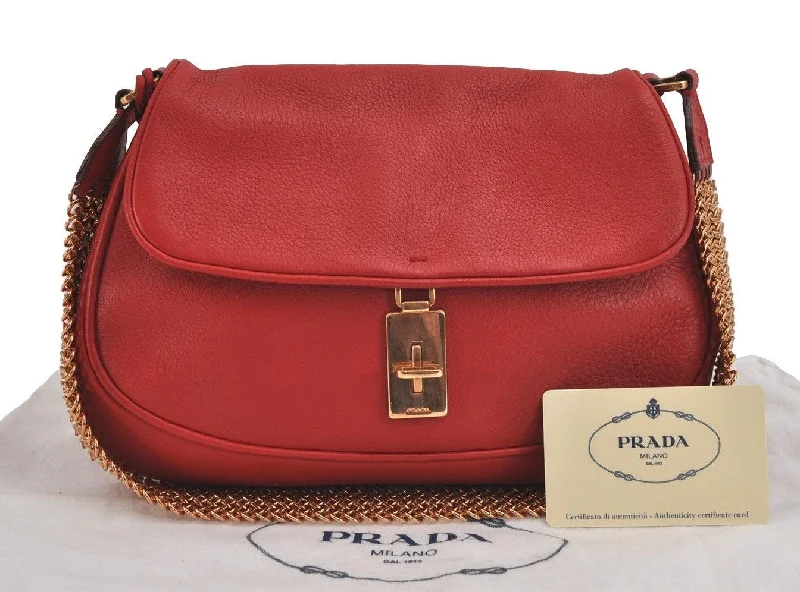 Best bags for business tripsAuthentic PRADA DAINO TREND Leather Nappa Chain Shoulder Bag BR0167 Red 2240J