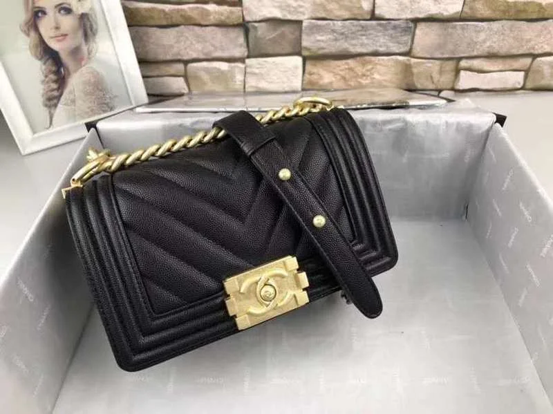 Best bags for weekend getawaysBC - CHANEL Bags - 687