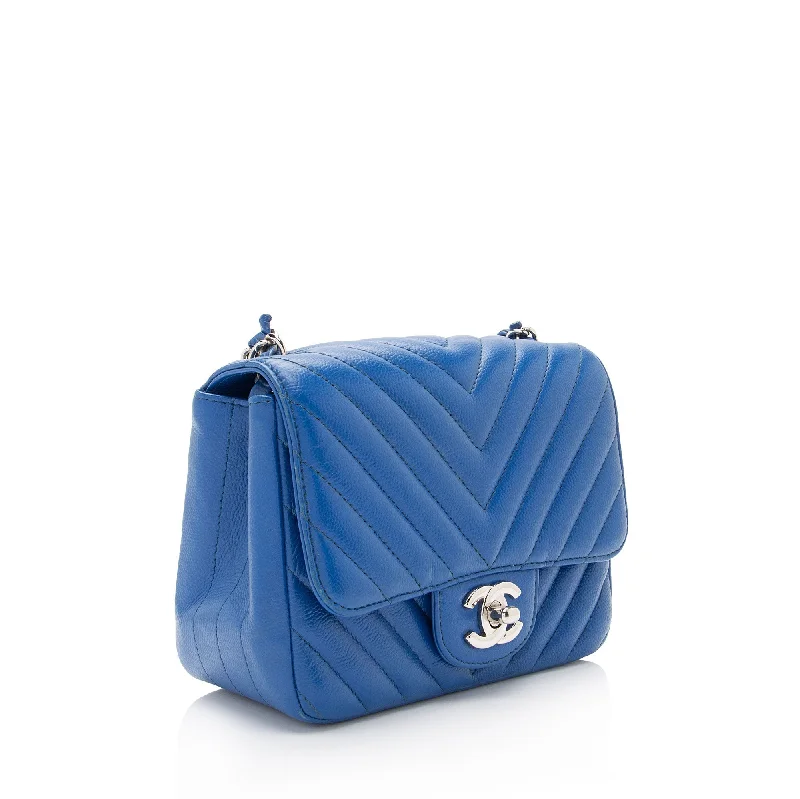 Minimalist leather handbagsChanel Chevron Caviar Leather Square Mini Flap Bag (OSPKli)