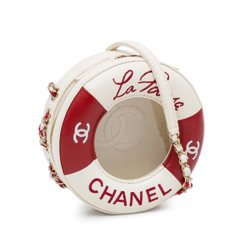 Trendy bucket bags for summerChanel La Pausa Crossbody Bag (I3al6L)