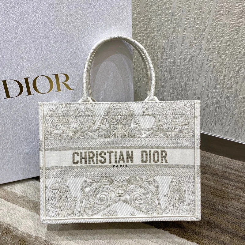 Minimalist leather handbagsChristian Dior Bags - 5734