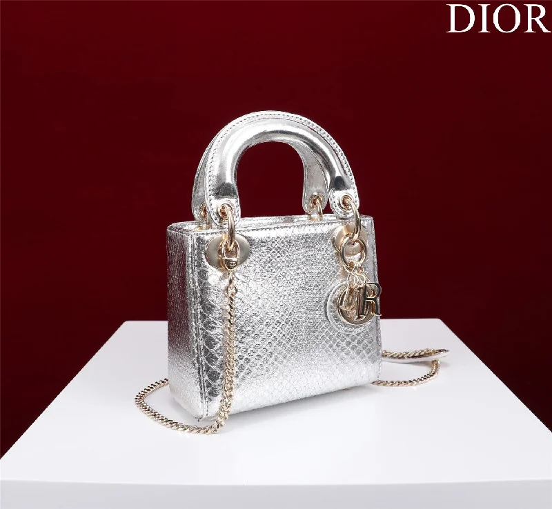 Best bags for photographersChristian Dior - Luxury Bags  194