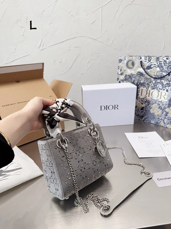 Luxury bags with chain strapsWF - Dior Bags - 041